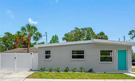 1220 19th St S St. Petersburg, FL 33712
