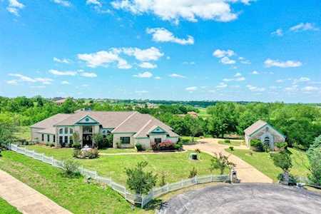 424 Apache PASS Hutto, TX 78634