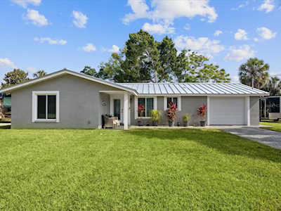 5425 Bluepoint Dr Port Richey, FL 34668