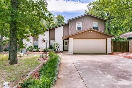 1331 Martin Court Grapevine, TX 76051