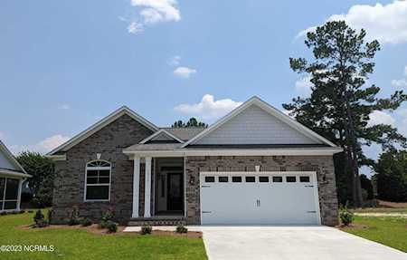 1020 Sparkle Stream Court Leland, NC 28451