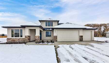 2461 E Sawtelle Peak St Meridian, ID 83642