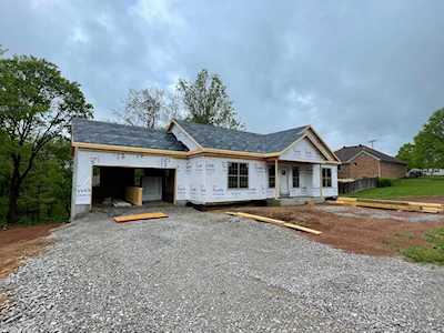 1107 Richliev Ln Frankfort, KY 40601