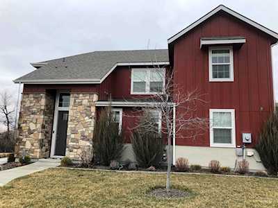 3493 S Pheasant Tail Way Boise, ID 83716
