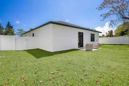 3855 Ocala Road Lake Worth, FL 33462