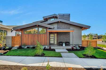 1185 NW Mt Washington Dr Bend, OR 97703