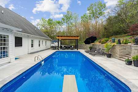 4809 Belmont Park Ter Nashville, TN 37215