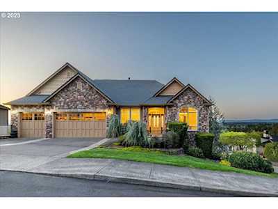 8561 SE Constance DR Happy Valley, OR 97086