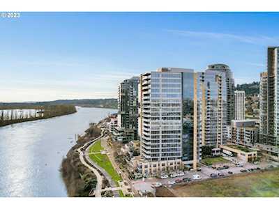 3570 S River PKWY #1401 Portland, OR 97239
