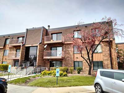 733 Limerick Ln #3C Schaumburg, IL 60193