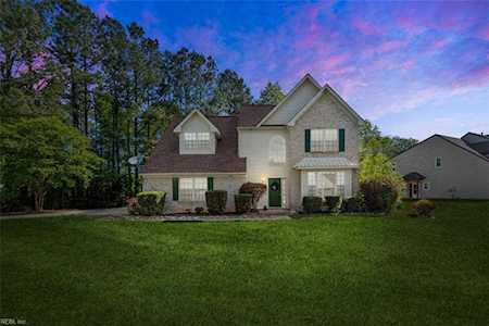 2931 Drum Point Cres Chesapeake, VA 23321