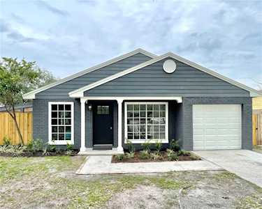 13927 Countryplace Dr Orlando, FL 32826