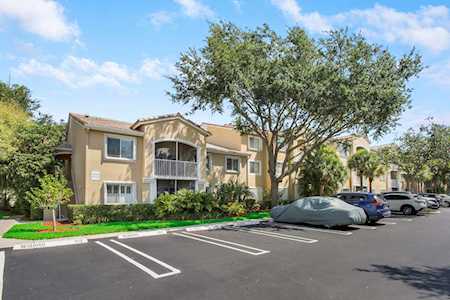 236 Village Boulevard #1202 Tequesta, FL 33469