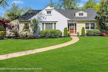 53 Highland Ave Fair Haven, NJ 07704