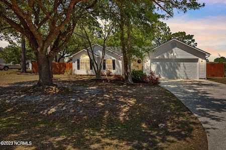103 Avon Drive Hubert, NC 28539