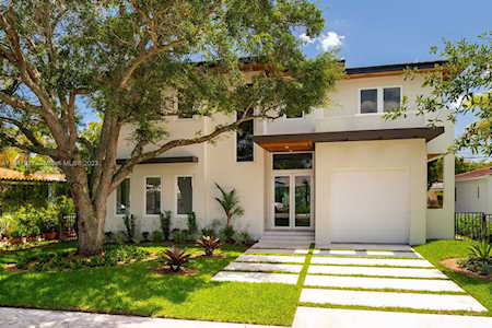 532 Mendoza Ave Coral Gables, FL 33134