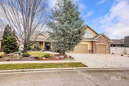 3882 S Milan Way Meridian, ID 83642