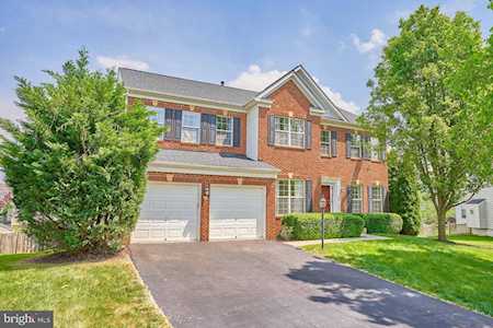 8577 Daltons Grove Way Bristow, VA 20136