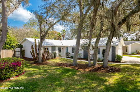 1708 Hamlet LN N Neptune Beach, FL 32266