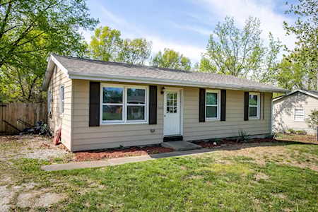 2322 E Bearfield Sub RD Columbia, MO 65201