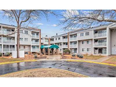 1601 N Innsbruck Drive #250 Fridley, MN 55432