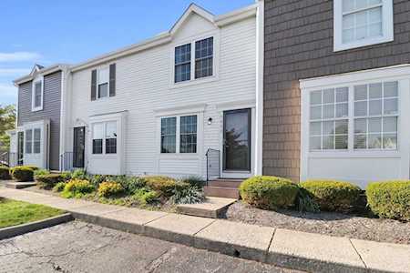 5082 Singleton Drive Hilliard, OH 43026