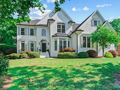 18318 Centre Court Dr Davidson, NC 28036