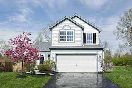 8935 Garrett Street Lewis Center, OH 43035