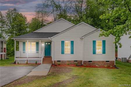 9461 Willow Ridge Dr Henrico, VA 23060