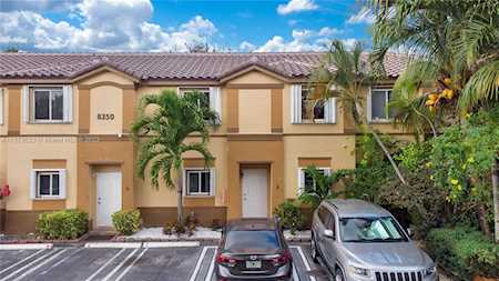 8350 SW 152nd Ave #2 Miami, FL 33193