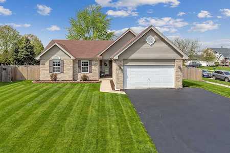 4701 Bluejay Ln Plainfield, IL 60586