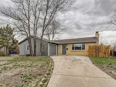 697 Evanston St Aurora, CO 80011