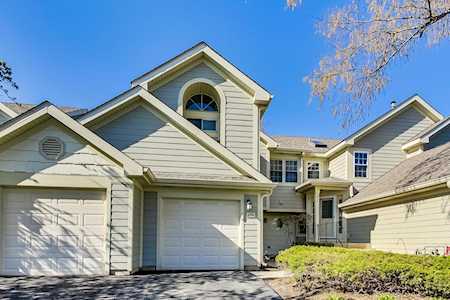 276 W Hamilton Dr Palatine, IL 60067