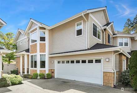 205 Newport Way NW #C-1 Issaquah, WA 98027
