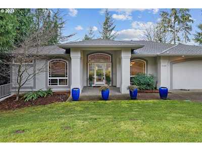 2460 Tipperary CT West Linn, OR 97068
