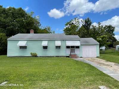 5225 Benning RD Jacksonville, FL 32254