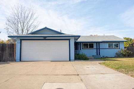 20 Fuchsia Court Sacramento, CA 95823