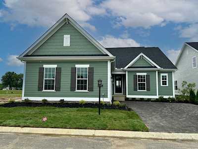 4297 Flamingo Drive Lewis Center, OH 43035