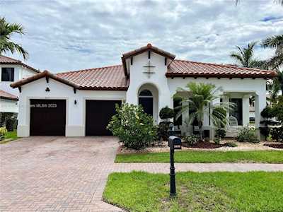 2655 NW 83rd Way Cooper City, FL 33024
