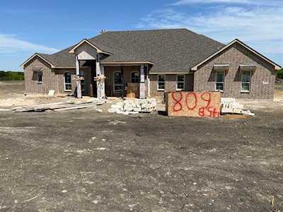 608 Majors Road Van Alstyne, TX 75495
