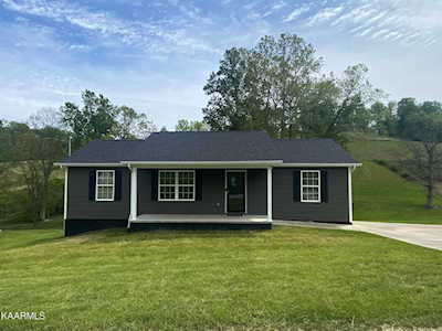 406 Hubbs Grove Rd Maynardville, TN 37807