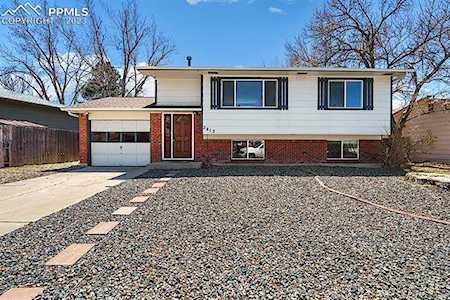 3813 Pearl Drive Colorado Springs, CO 80918