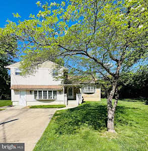 1008 Abington Terrace Cherry Hill, NJ 08034