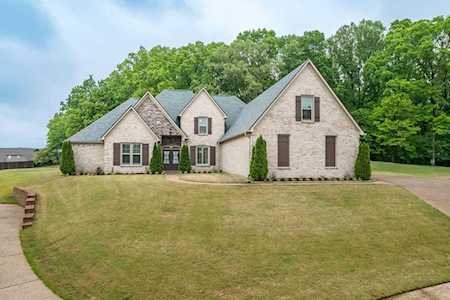 5547 Wood Ridge Cv Arlington, TN 38002