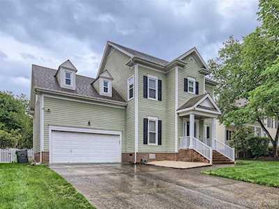 819 Stargard Ct Charlotte, NC 28270