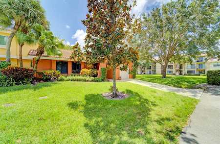 20998 Estada Lane Boca Raton, FL 33433