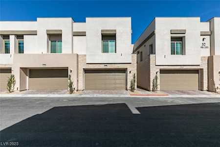 600 N Carriage Hill Dr #1099 Las Vegas, NV 89138