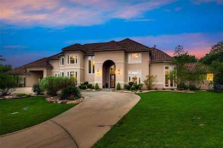 3900 St James Court Colleyville, TX 76034