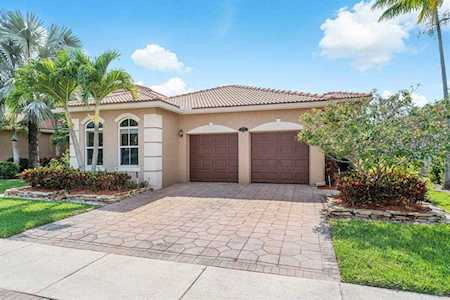 10573 Galleria Street Wellington, FL 33414