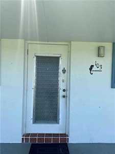 1119 Lake Ter #103 Boynton Beach, FL 33426